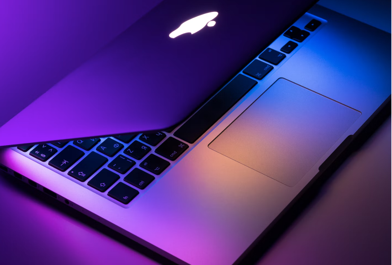 彭博社：新款 MacBook Pro、Mac mini 和 Mac Pro 将在 2023 年第一季度发布