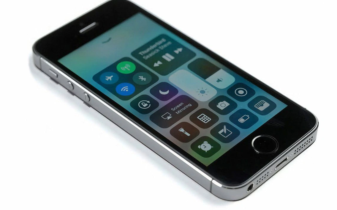 苹果发布 iOS 12.5.7 等更新，iPhone 5s 等旧款设备也可升级
